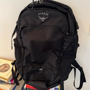 OSPREY AXIS BACKPACK
